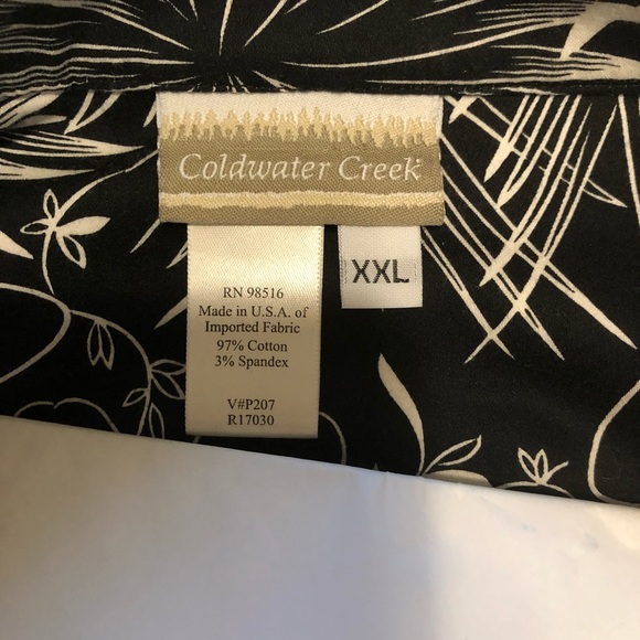 Jacket with black and white floral design - Picture 3 of 5